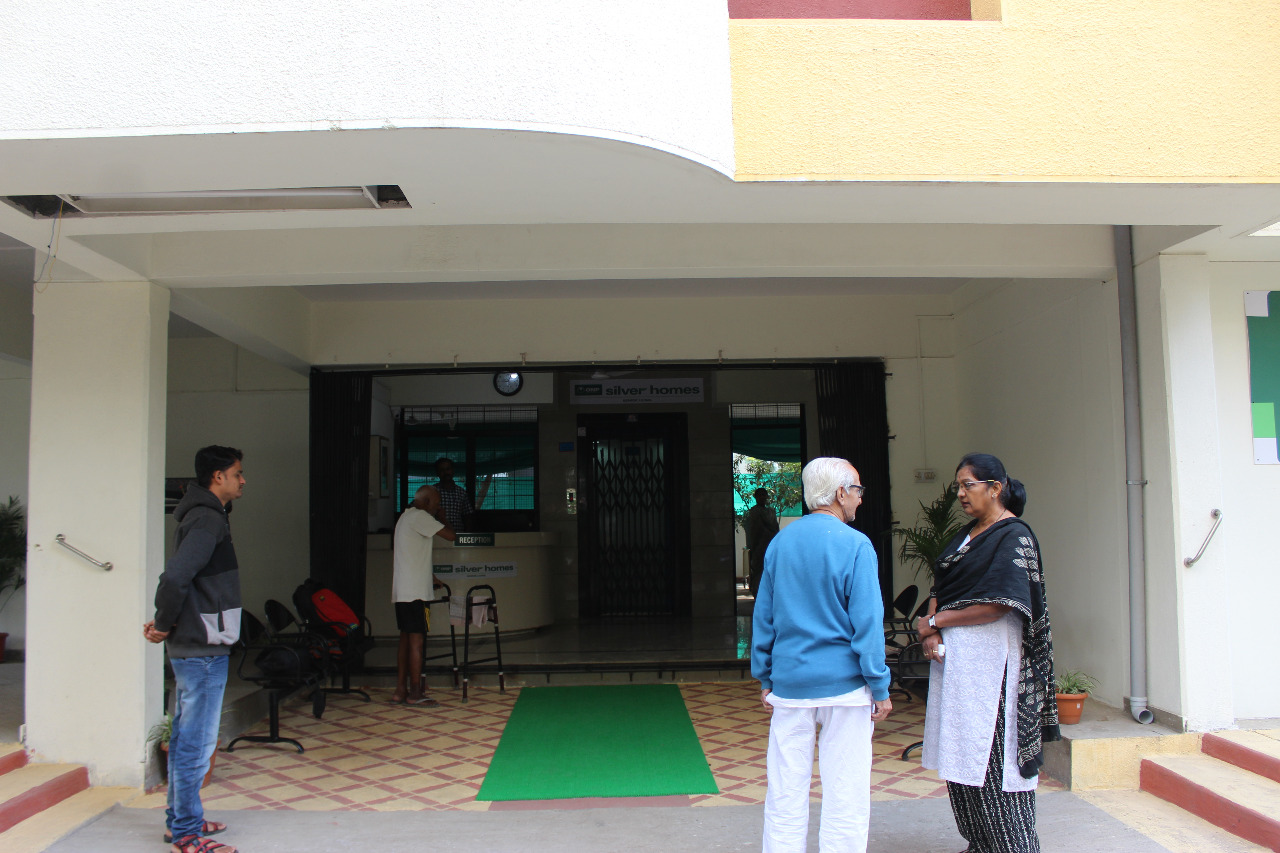 Silver Home Pune Old Age Home Images6
